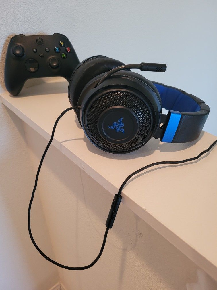 Head Phones