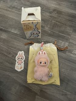 Labubu Pin For Love - Letter G