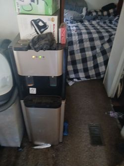Water cooler