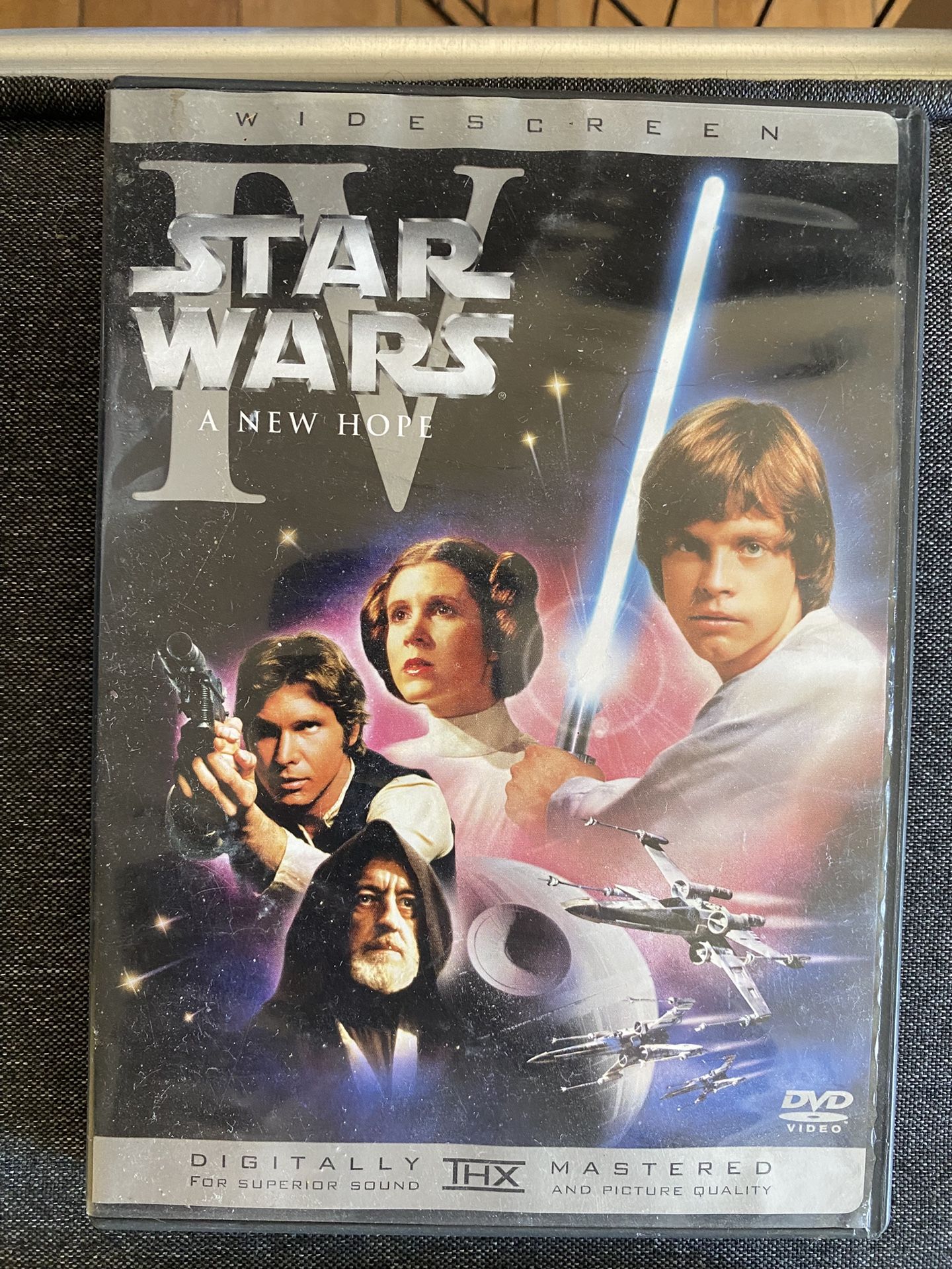 STAR WARS. DVD. A NEW HOPE ( First Film)