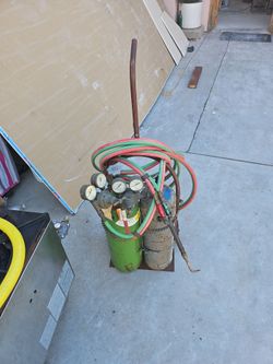 GAS  WELDING  SET