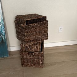 4 Baskets 