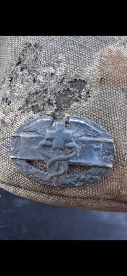 U.S Army ww2 field medic badge
