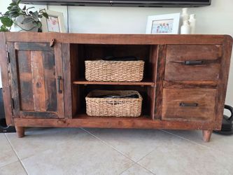 Nadeau TV console