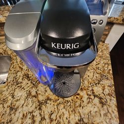 *** KEURIG COFFEE MAKER ***