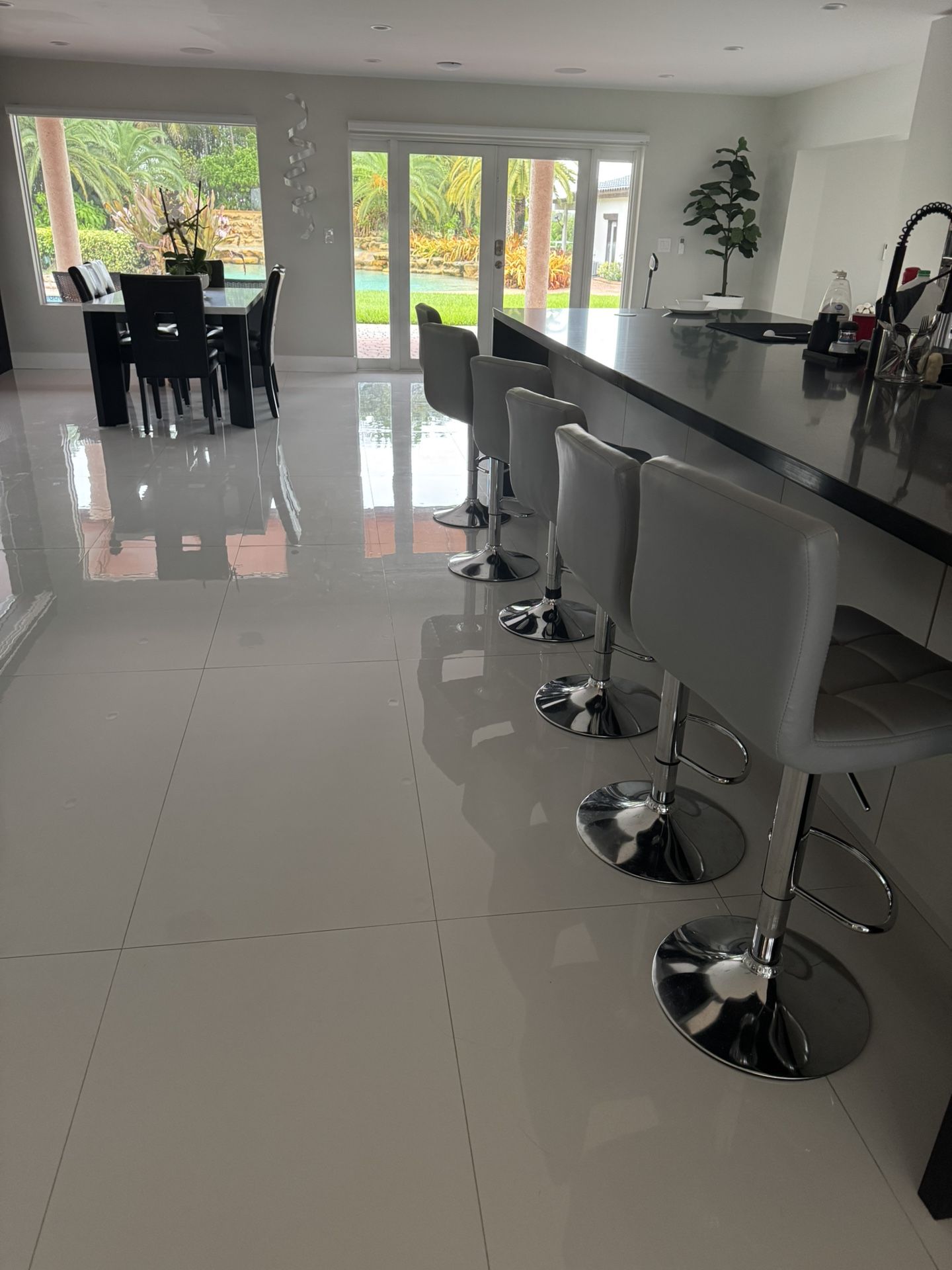 6 Bar Stool Chairs