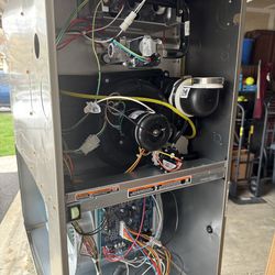 96% 60,000 btu carrier furnace