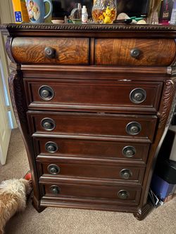 Bedroom set
