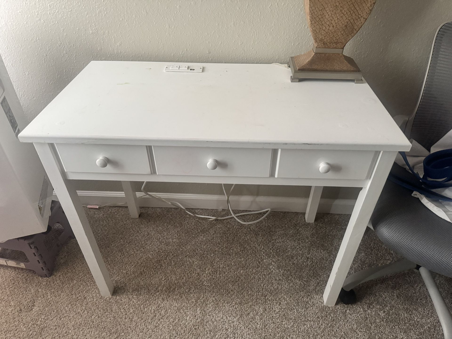 White Desk