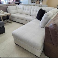 Falkirk Parchment RAF Sectional /couch 939