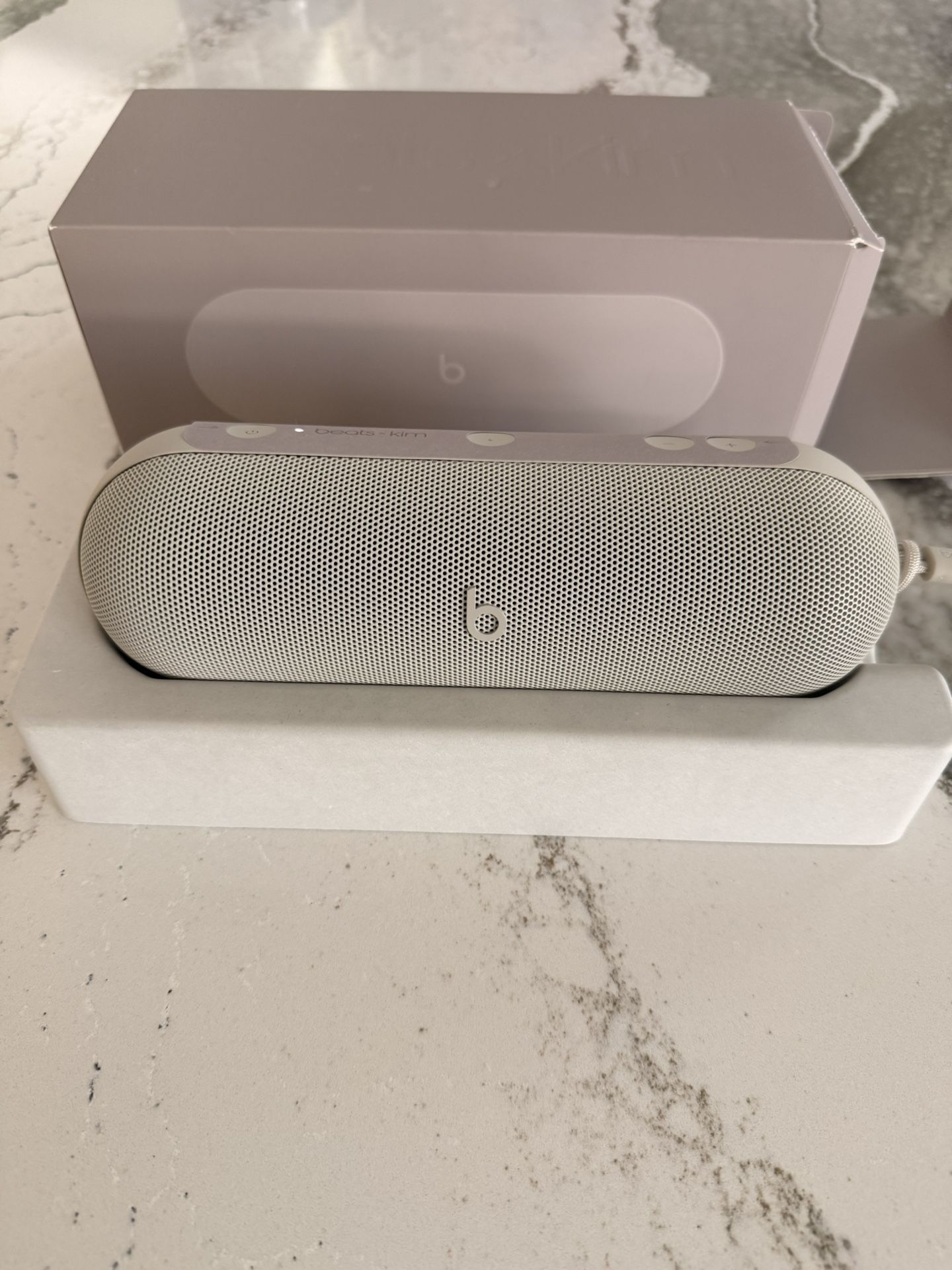 Beats Pill X Kim