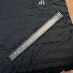 Aqueon Aquarium LED light 30-36” 