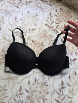 Calvin Klein 38c T-shirt Lounge Bra in Black