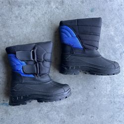Boys Snow Boots Size 6 