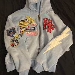 kings play zip up