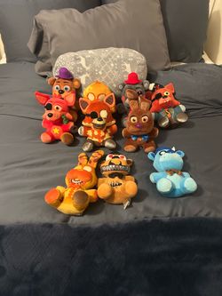 All 10$ Fnaf plushies