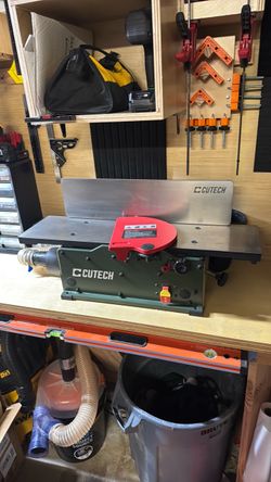 Cutech 8” Cast Iron Jointer w/Cast Iron Fence