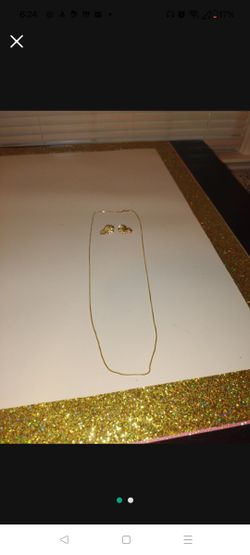 3 Months Old 10k Yellow Gold Earrings And 10k Yellow Gold Necklace 350 Cash Going Now 