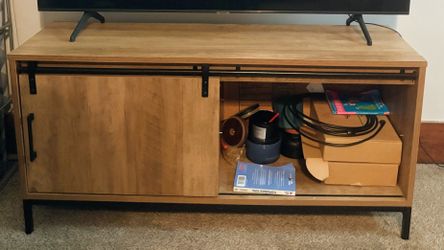 TV stand Entertainment center