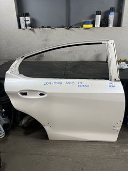 2019-2020-2021-2022-2023-2024 LEXUS ES ES350 RIGHT REAR DOOR OEM USED #9356