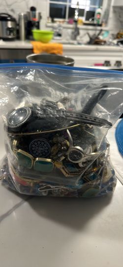 2 BAGS FULL JEWELRY FOR CRAFT 