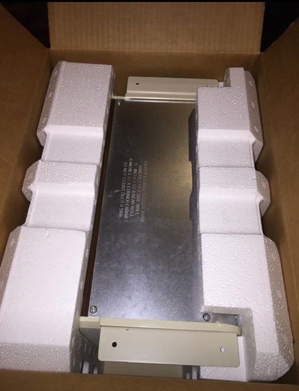Vintage New Toastmaster Under Cabinet 4 Slice Toaster For In Vintage New Toastmaster Under Cabinet 4 Slice Toaster For In Rancho Cucamonga Ca Offerup