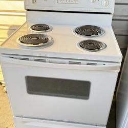 Whirlpool stove electric working perfectly extra for delivery same day delivery and installation available