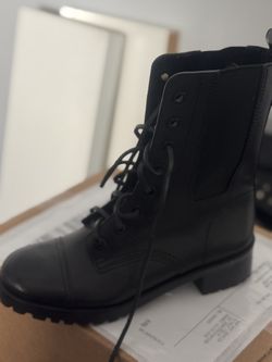 Tory Boots