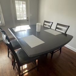 Kitchen/Dining Room Table