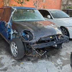 2011 Minicooper / Only Parts
