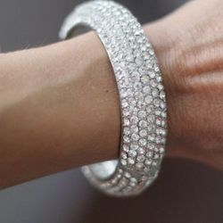 3 Different "Boutique" SHINY Rhinestone Magnet Hinged Bangle Vintage Bracelets 