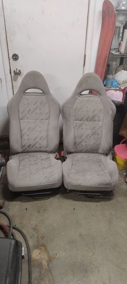 Acura RSX front seats