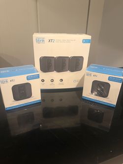 Blink XT2 3-Camera System + 2 Add-On Cameras