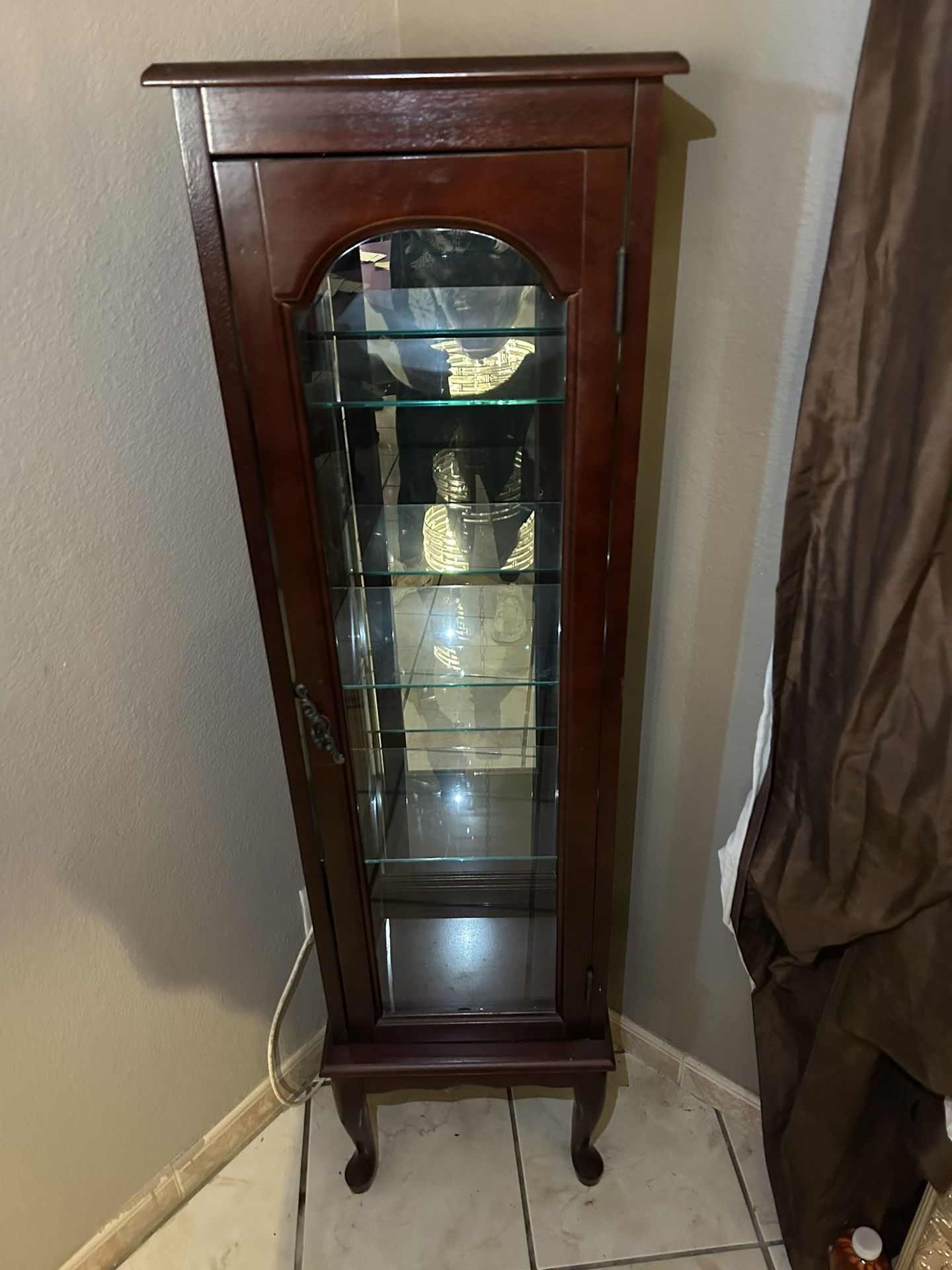 Solid Mahogany Wood Glass Display Cabinet Single Door Antique Reproduction Style