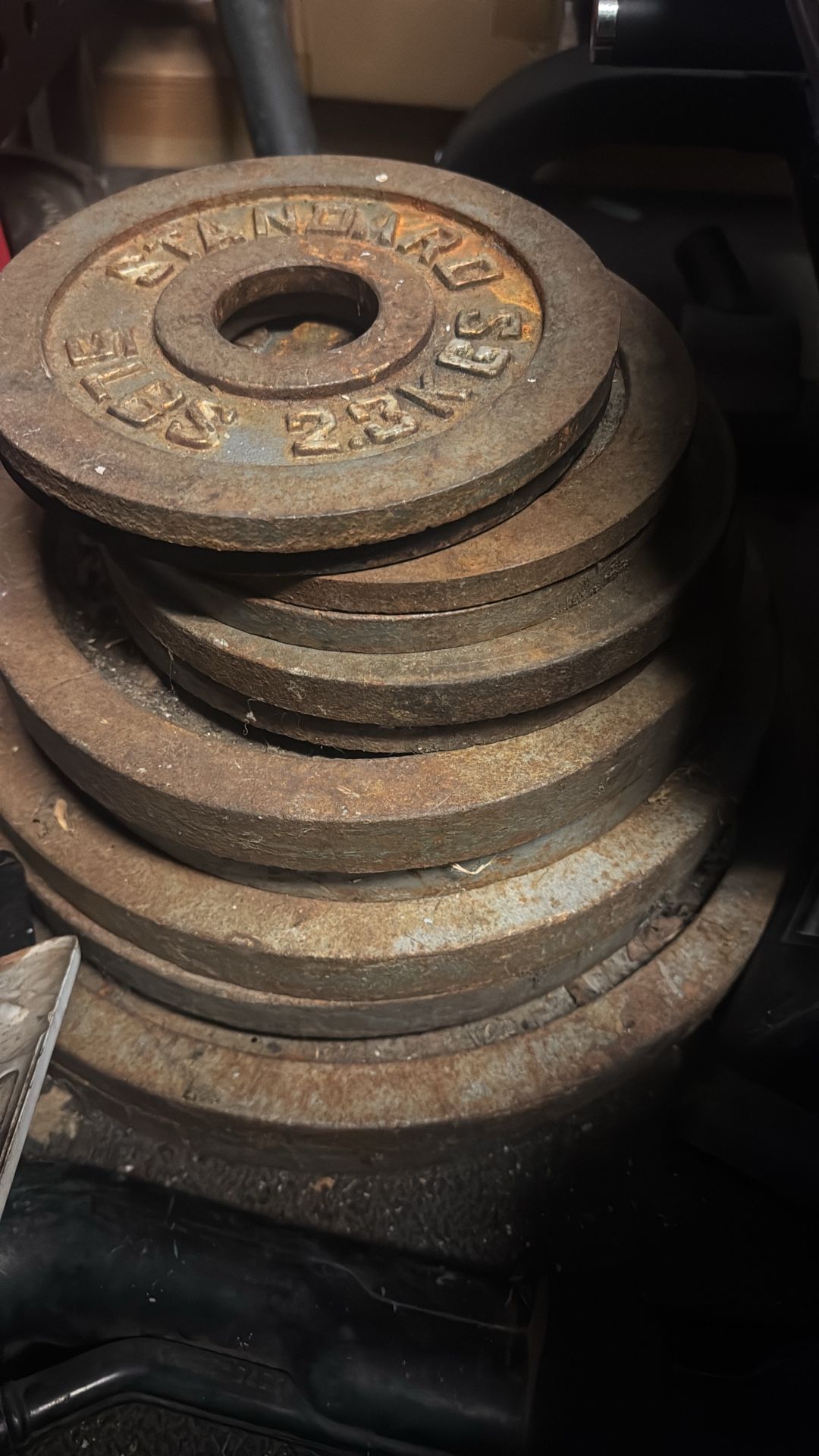 Weights 250lbs