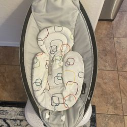 4moms Mamaroo 