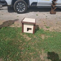 Cat house