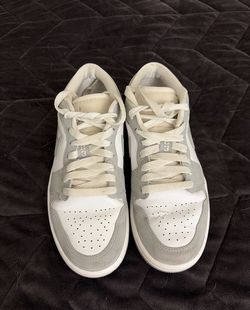 Air Jordan’s Women’s Size 7