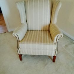 Armchair $20 Must Go Local Sale Only! No Shipping 