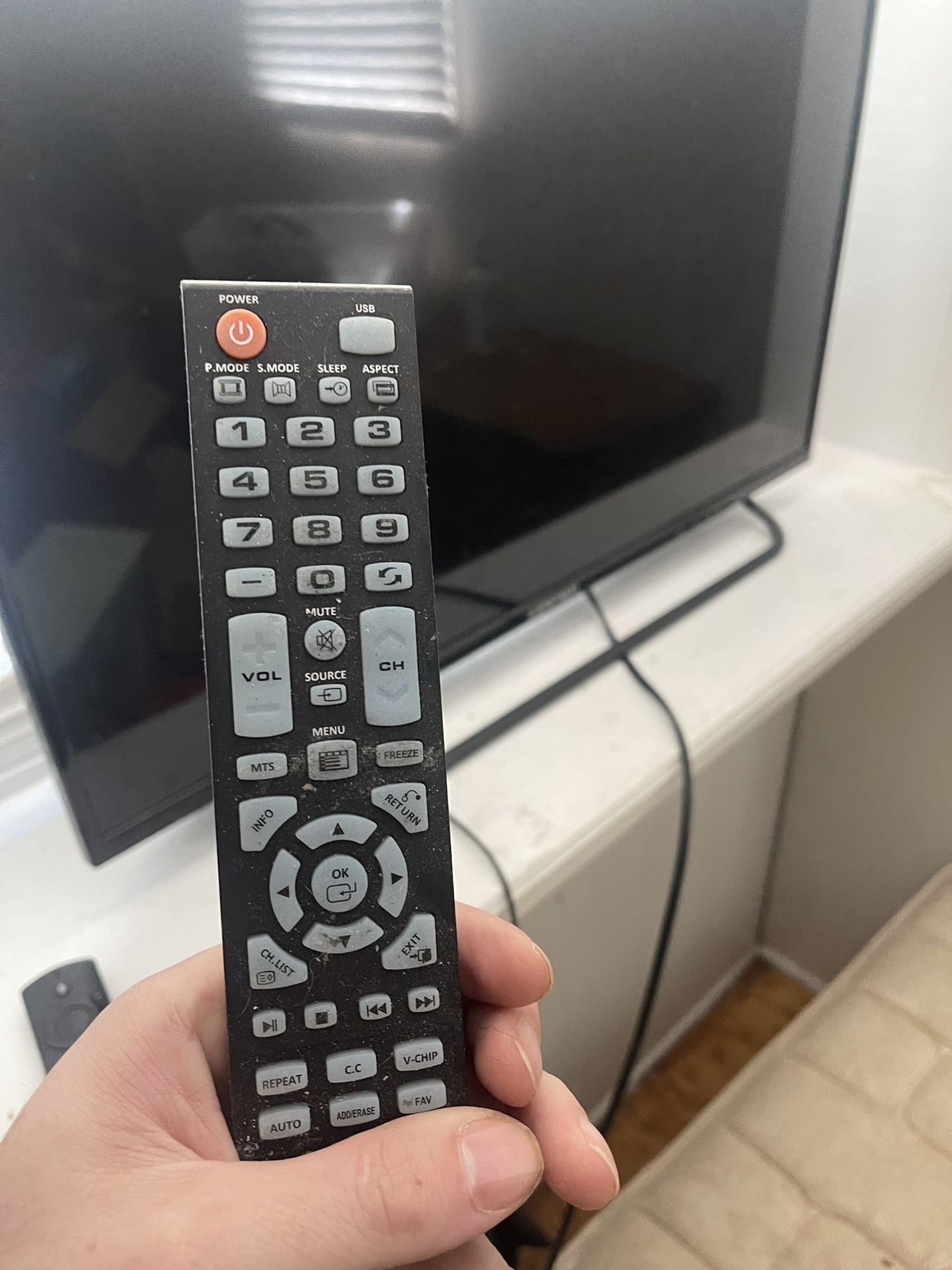 42 Inch Tv With Remote