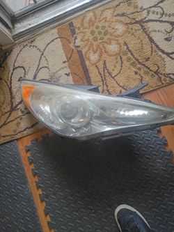 2012 HYUNDAI SONATA front head light