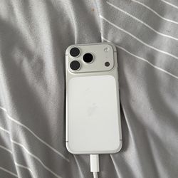 Locked iPhone 17 Pro