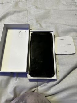 iPhone 11 Black 64g