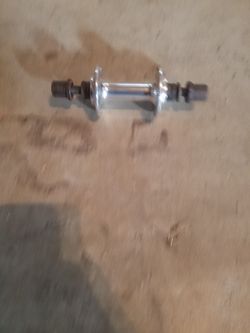 Front hub
