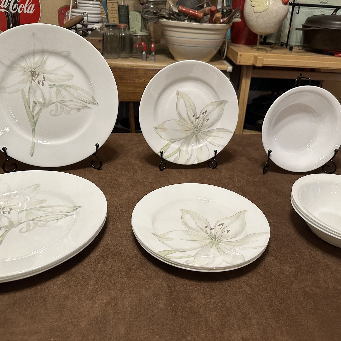 Corelle white flower online