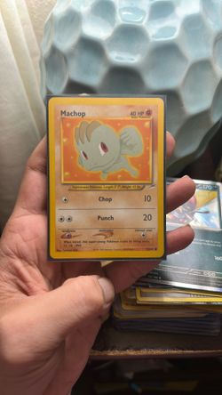 Machop Neo Destiny Pokemon Card