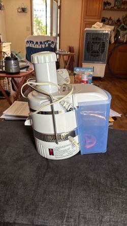 Jack La Lannes Power Juicer