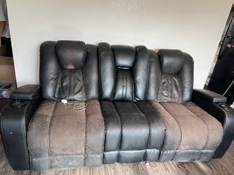 Free Reclining Sofa