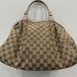 Gucci Sukey Medium Size Tote 