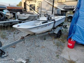 13 ft boat running